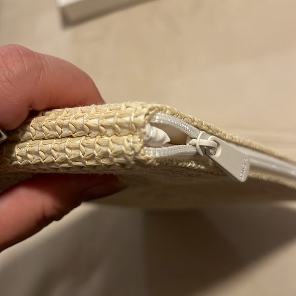 Dior Raffia Pouch - Picture 4 of 11